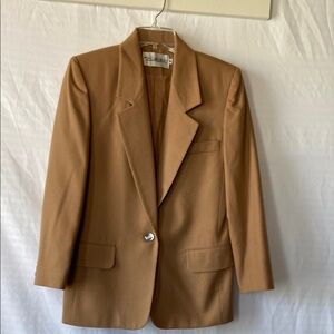 💕💕💕 JH Collectibles Tan Blazer Tailored Professional Style